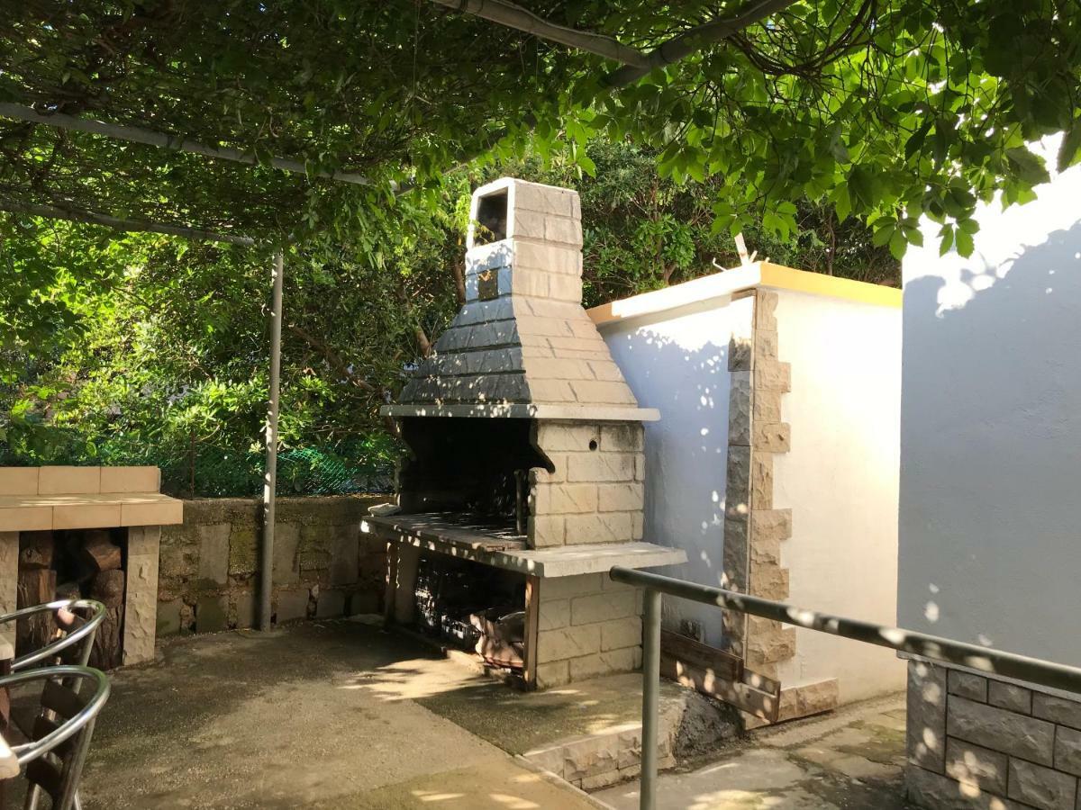 באסקה Apartments Lena מראה חיצוני תמונה